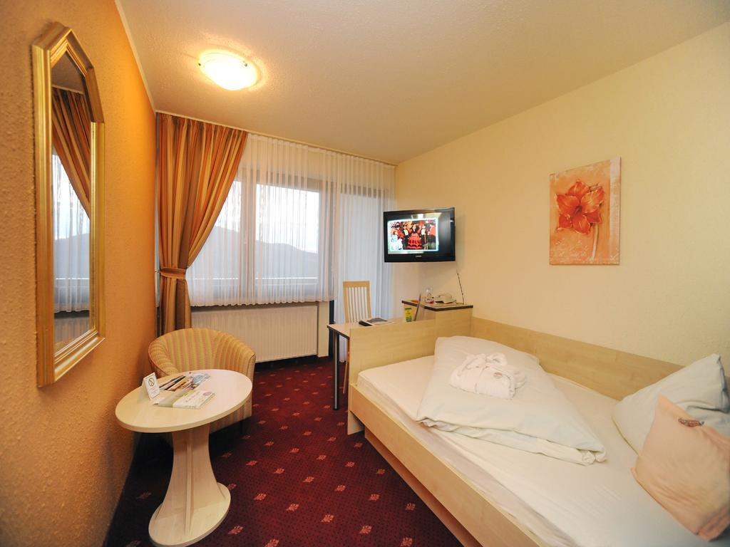 Wellness- Und Ferienhotel Waldesruh Bodenmais Pokoj fotografie